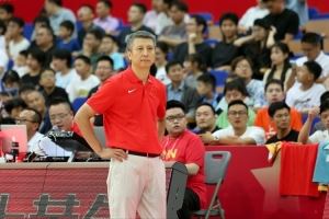 你是郭士强就带杨瀚森?杨毅:我是真没想到 郭指导不认也得认
