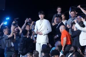 队记:杨瀚森16顺位被选说明模拟选秀仅供参考 很多队都放烟雾弹